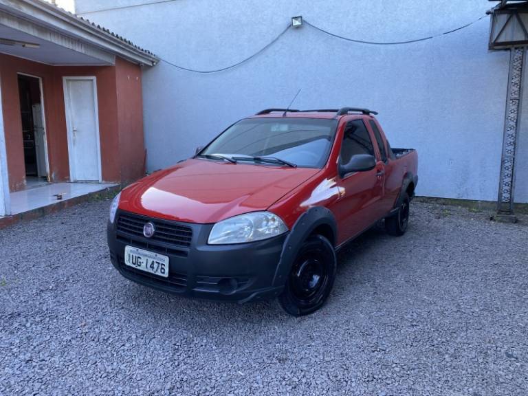 FIAT - STRADA - 2013/2013 - Vermelha - R$ 43.900,00