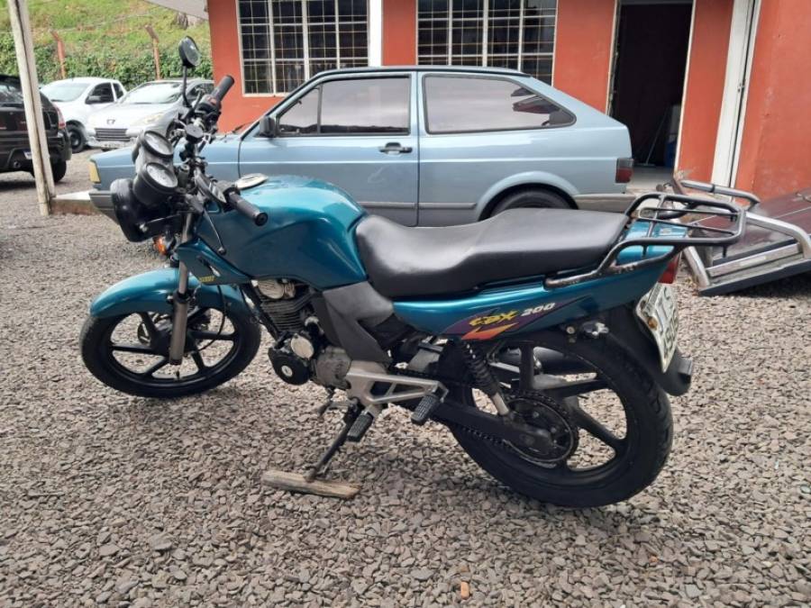 HONDA - CBX 200 STRADA - 1998/1998 - Verde - R$ 6.800,00