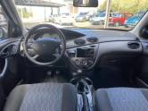 FORD - FOCUS - 2005/2005 - Preta - R$ 19.900,00