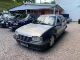 CHEVROLET - KADETT - 1993/1993 - Prata - R$ 10.900,00