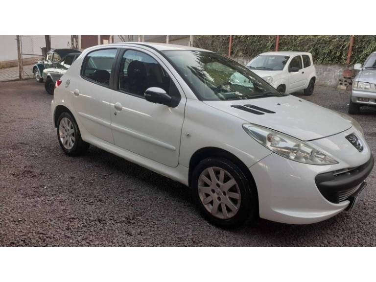PEUGEOT - 207 - 2009/2010 - Branca - R$ 27.900,00