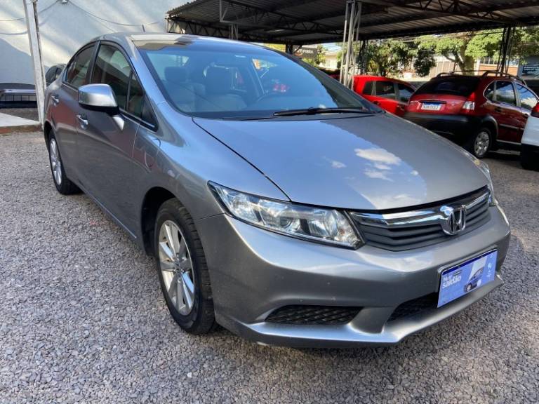 HONDA - CIVIC - 2012/2013 - Cinza - R$ 70.900,00