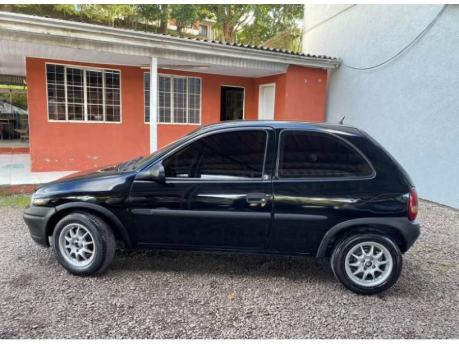 CHEVROLET - CORSA - 1998/1998 - Preta - R$ 11.900,00