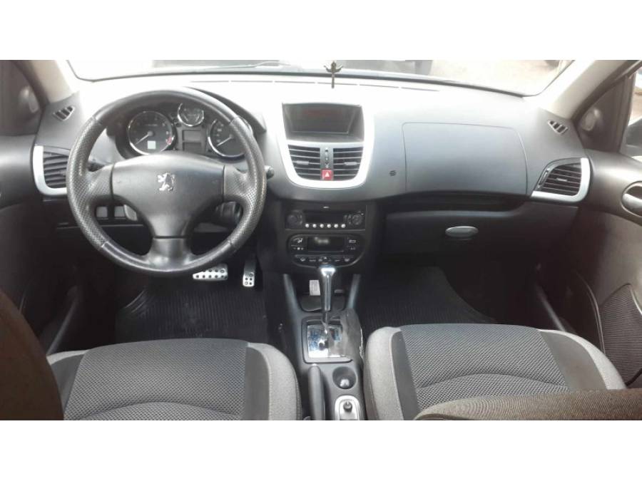 PEUGEOT - 207 - 2009/2010 - Branca - R$ 27.900,00