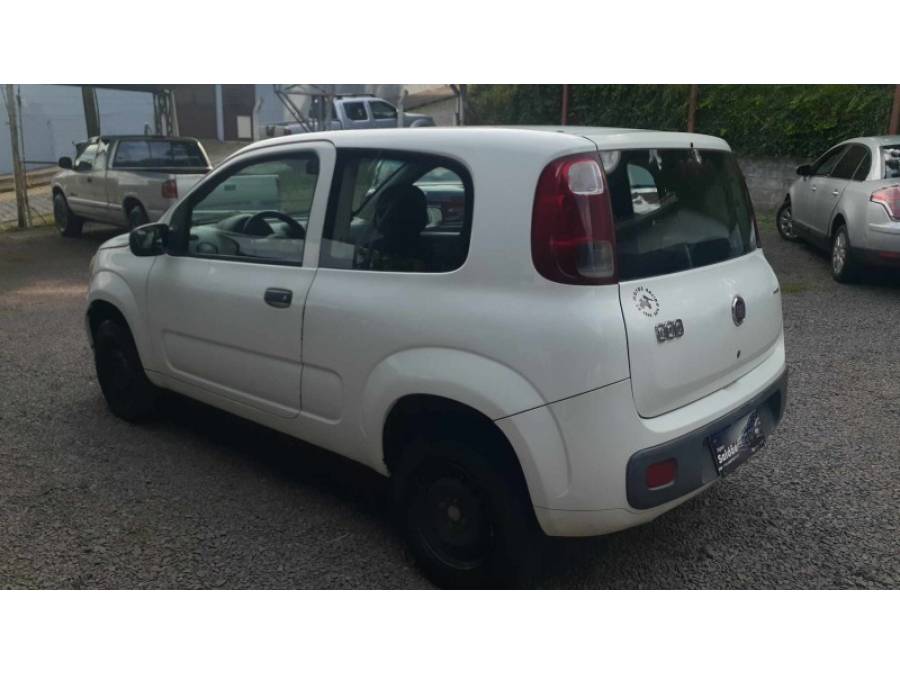 FIAT - UNO - 2014/2015 - Branca - R$ 29.800,00
