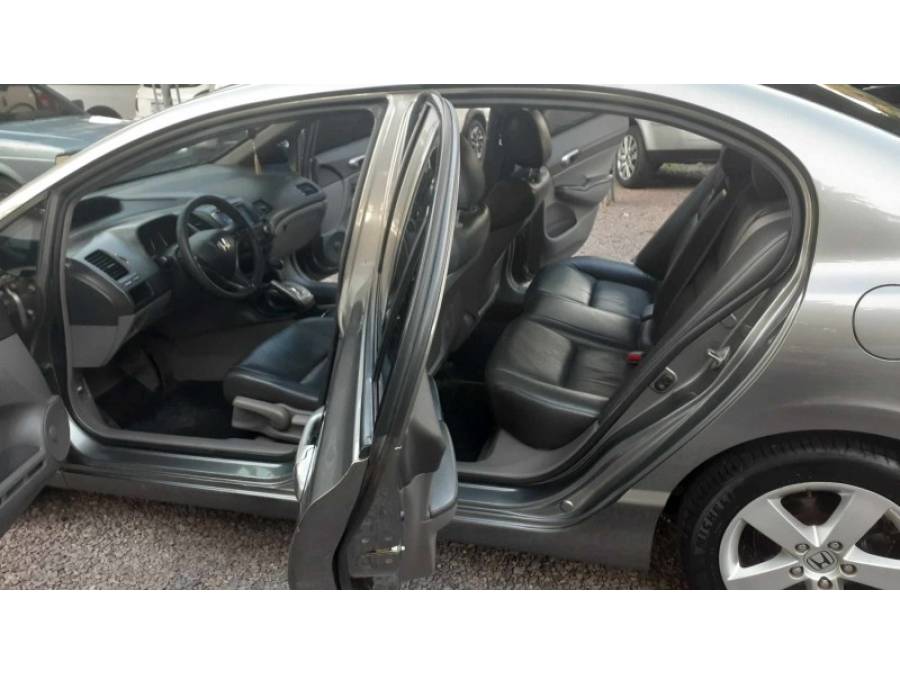 HONDA - CIVIC - 2009/2010 - Cinza - R$ 49.900,00