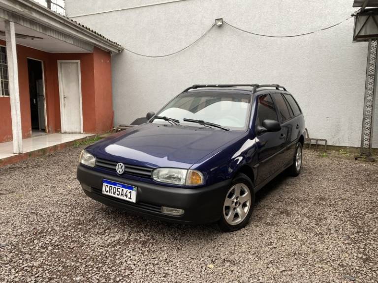 VOLKSWAGEN - PARATI - 1997/1998 - Azul - R$ 18.900,00