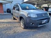 FIAT - UNO - 2011/2012 - Bege - R$ 28.900,00
