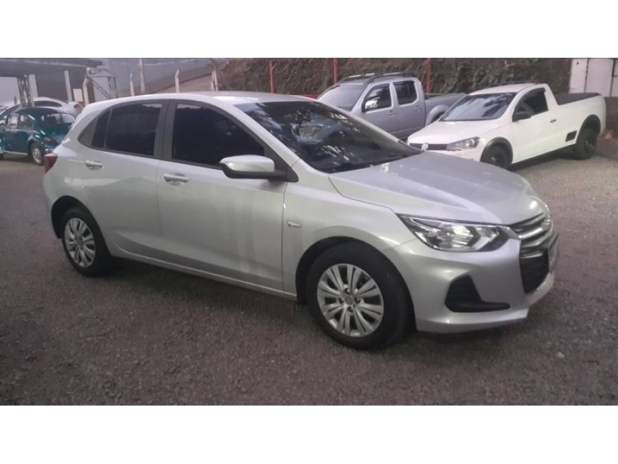 CHEVROLET - ONIX - 2020/2020 - Prata - R$ 64.900,00