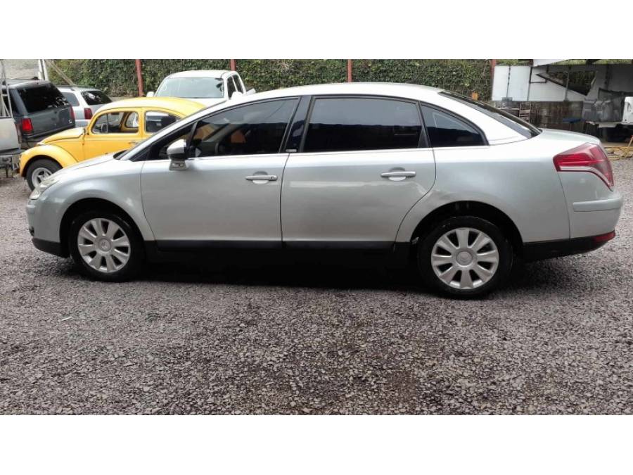 CITROËN - C4 - 2010/2011 - Prata - R$ 28.900,00