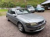 CHEVROLET - VECTRA - 1998/1998 - Prata - R$ 9.000,00