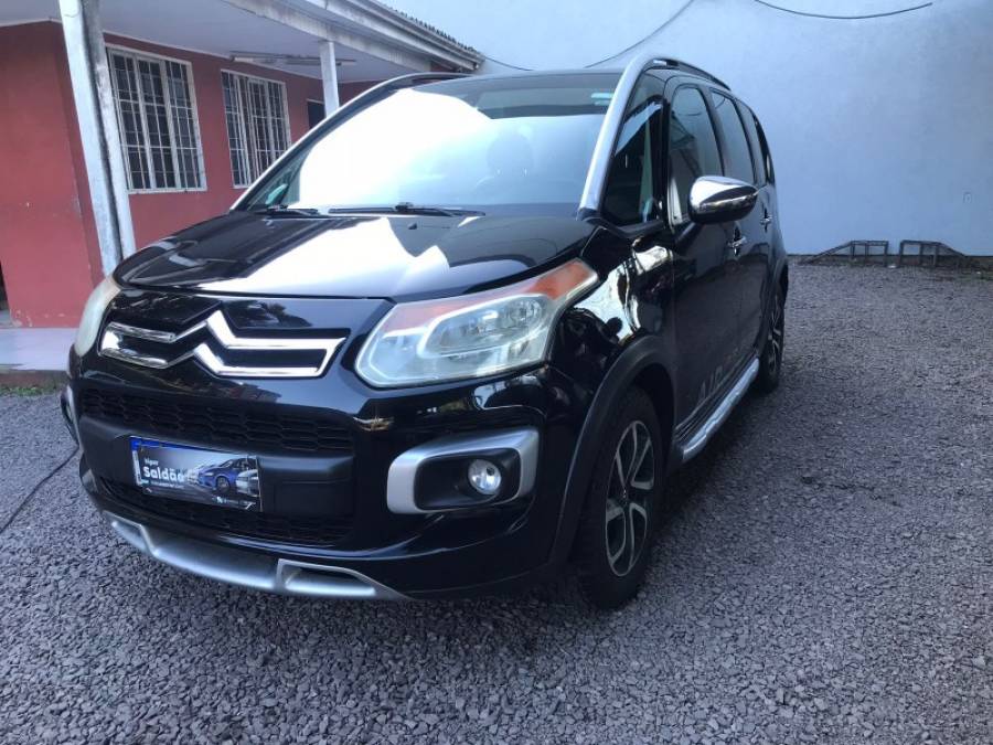 CITROËN - AIRCROSS - 2012/2012 - Preta - R$ 34.900,00