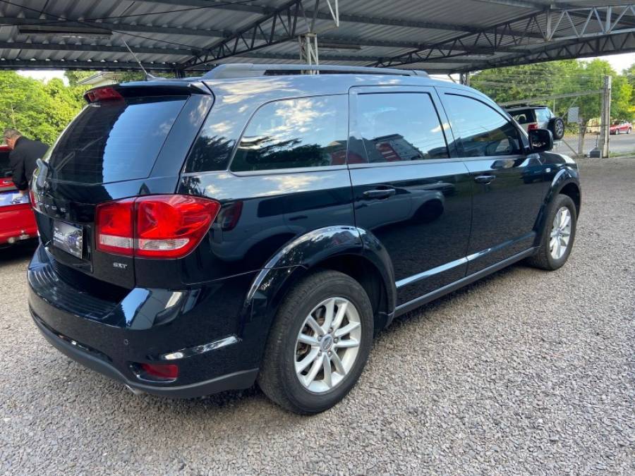 DODGE - JOURNEY - 2014/2015 - Preta - R$ 65.900,00