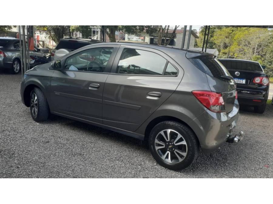 CHEVROLET - ONIX - 2014/2015 - Cinza - R$ 57.900,00